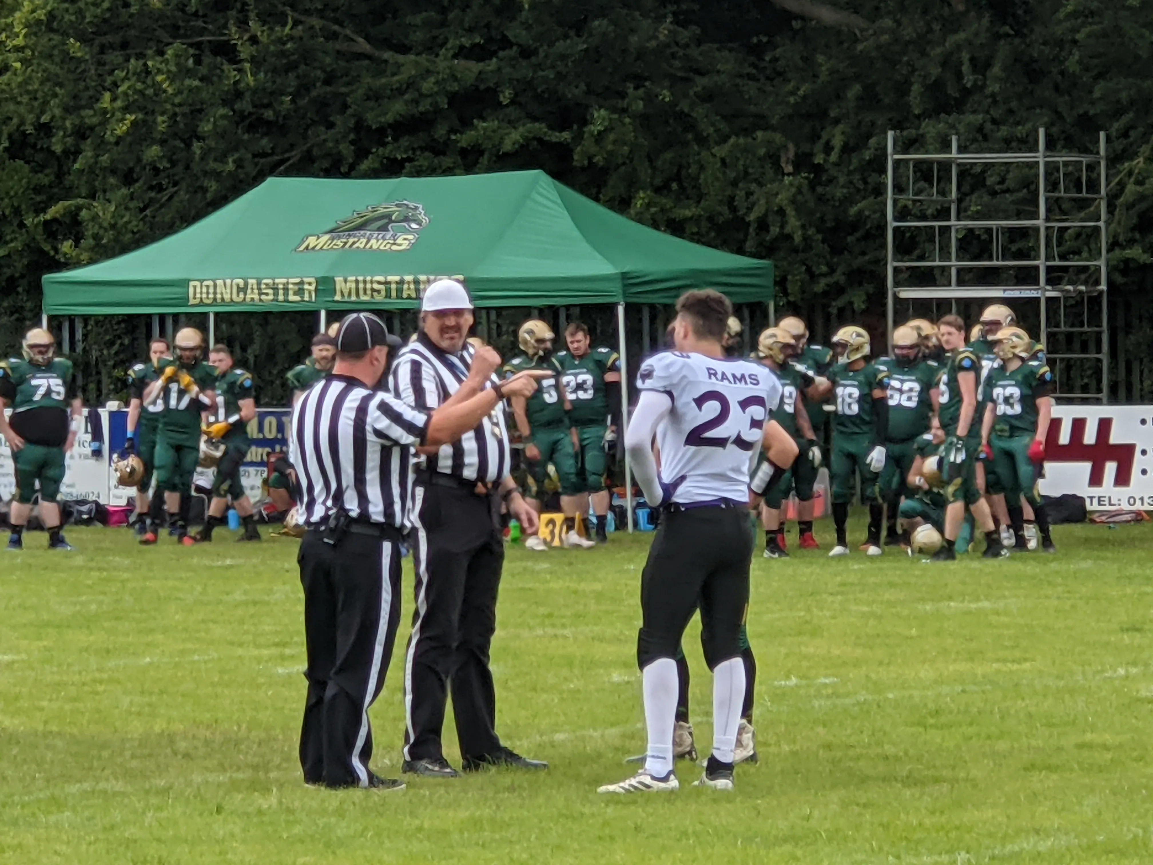 Tyler Broad meets the Mustangs&#x27; captain for the coin toss
